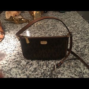 Michael Kors signature cross body